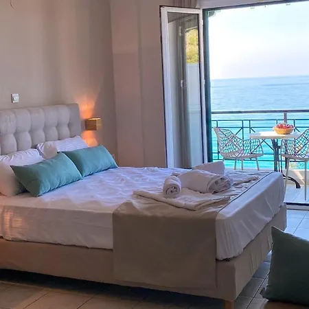 Sunset Premium Studio C